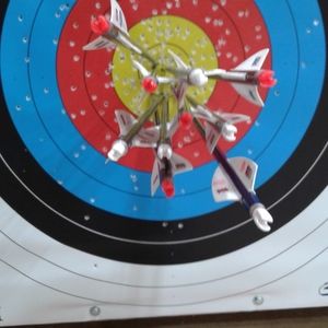 Meet your Posher, Hunter